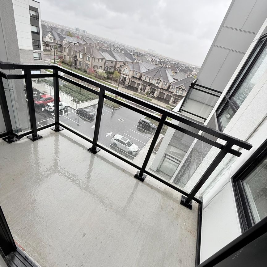 For Lease - 3250 Carding Mill Trail Unit# 507, Oakville, Ontario - Photo 1