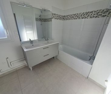 Location Appartement 3 pièces 58m² BRUGUIERES 31150 - Photo 2