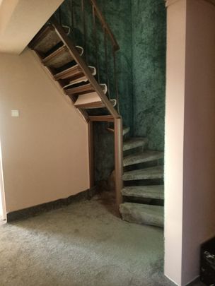 Apartament cu 5 camere nemobilat 100mp, Printul Turcesc- - Photo 1