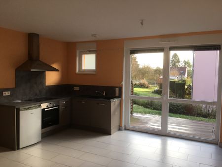Location Appartement 2 pièces 47m² SARREGUEMINES 57200 - Photo 2