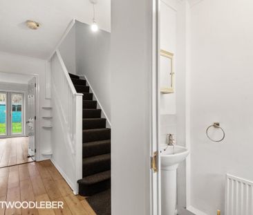 3 bedroom terraced house to rent - Photo 4