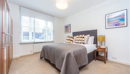 One bedroom flat in Hill street Mayfair - Photo 3