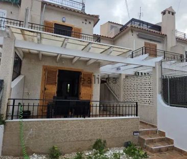 Alquiler de chalet adosado en Calle viena s/n - Photo 6