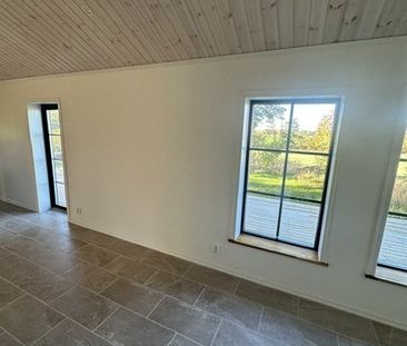 Hargsbro, Rosersberg - Photo 1