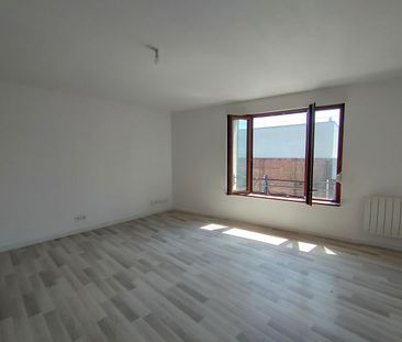 Location Appartement 2 pièces 39m² - Photo 2