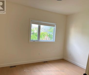 3 bd Townhouse for Rent in Ottawa, ON - Photo 3
