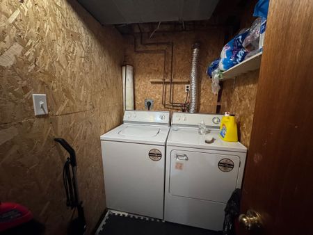 For Lease - 4770 Antelope Crescent, Mississauga, Ontario - Photo 3