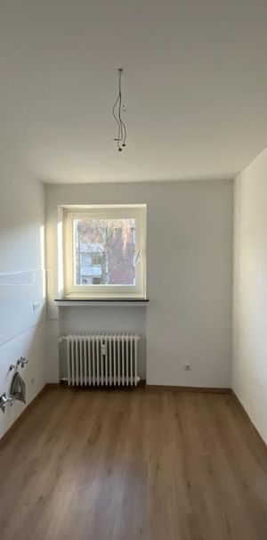 3-Zimmer-Wohnung mit Balkon in Fedderwardergroden! - Photo 1