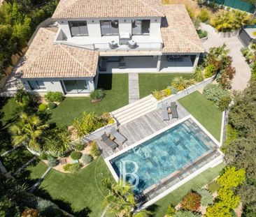 LOCATION SAISONNIÈRE - SAINTE-MAXIME - VILLA MODERNE APERÇU MER - C... - Photo 6