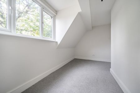 Postern Green - Photo 2