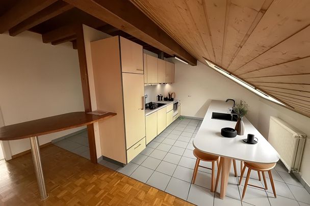 Appartement pratique et abordable avec place de parc et JARDIN COMMUN - Photo 1