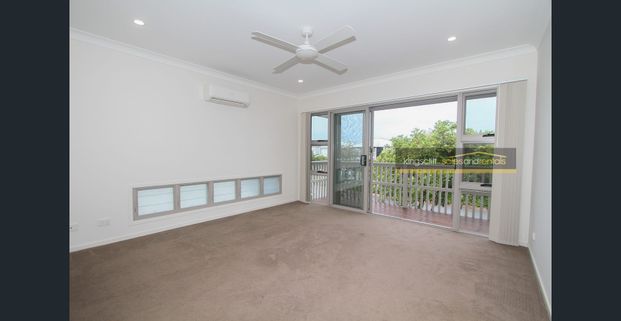 3br stand-alone townhome in Casuarina Beach - Photo 1