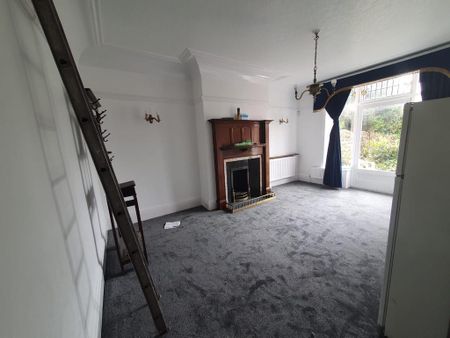 3 bedroom semi-detached house to rent - Photo 2