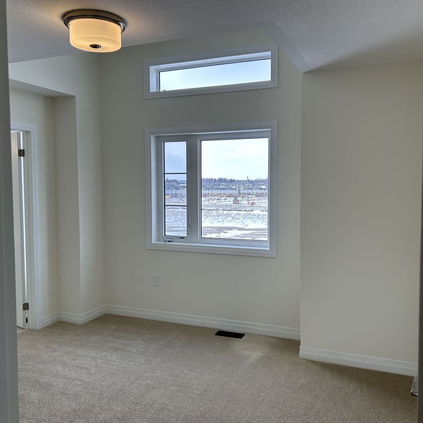 For Lease - 13 Norman Markle Street, Brant, Ontario - Photo 1