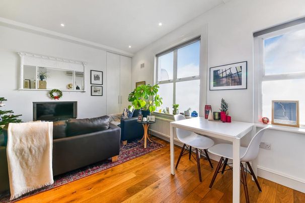 1 bedroom flat to rent - Photo 1