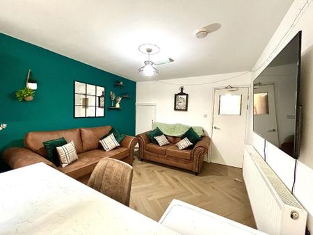 5 bedroom house to rent - Photo 4