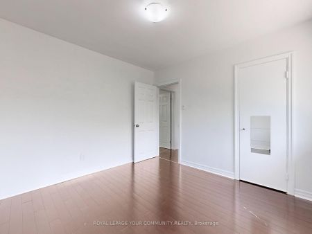 For Lease - 17 Dobbin Road Unit# main, Toronto, Ontario - Photo 2