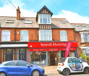 2 bedroom flat to rent - Photo 2