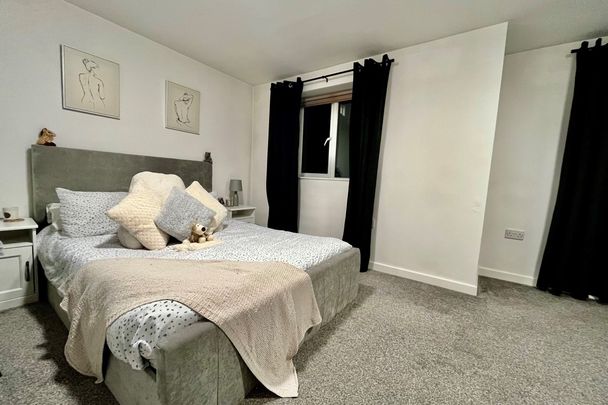 Stanks Drive, LEEDS - Photo 1