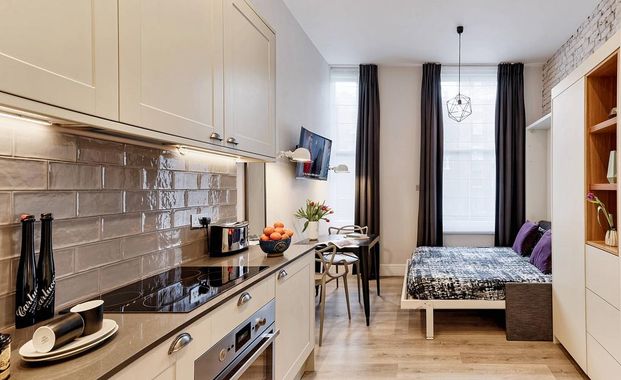 Studio to rent - Photo 1