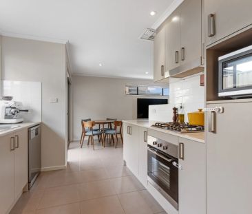 Unit 2/42 Buttle Street, Queanbeyan. - Photo 4