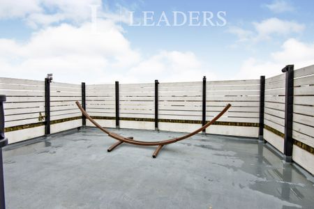 2 bedroom maisonette to rent Tudor Mews, Southend-on-Sea, Essex, SS2 - Photo 5