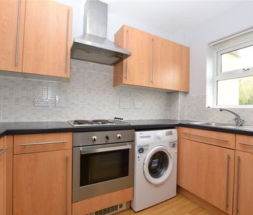 7, Whitehall Drive, Leeds, West Yorkshire, LS12 5LW - Photo 4