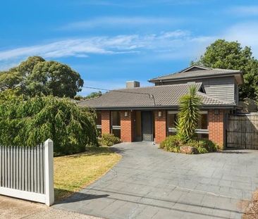 78 Harborne Street, Macleod - Photo 1