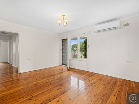 Freshly Refurbished 3 Bedroom Home - Photo 4