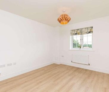 Harpers Lodge, Arundel Walk, Horsham, RH12 - Photo 3