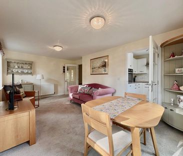 Park Lane, Camberley, Surrey, GU15 - Photo 2