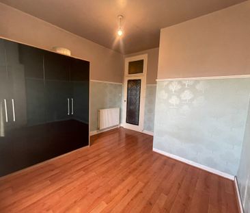 1 Bedroom Property To Rent - Photo 2