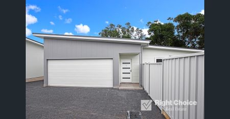 Freestanding Villa - Photo 3