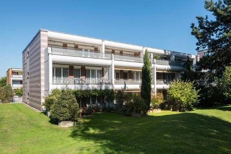 "Quietly located residential building! RENT WITHOUT DEPOSIT" - Photo 2