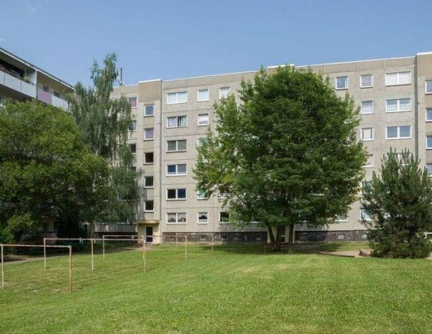 Familienfreundliche 4-Zimmer-Wohnung mit Balkon! - Foto 1