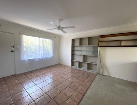 Lovely 2 Bedroom Apartment - Photo 4