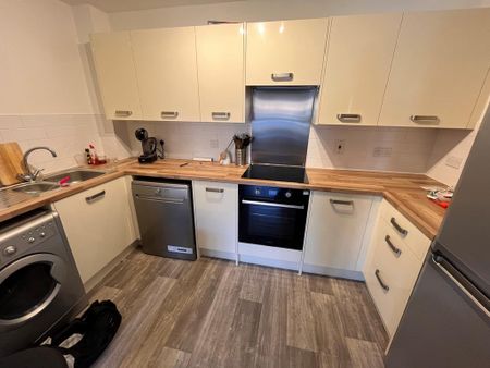 1 bedroom flat to rent - Photo 3