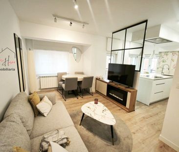 Piso de alquiler en Pizarro, Salesas - Photo 2