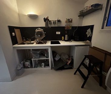 BORDEAUX JARDIN PUBLIC, T1 dans très bel immeuble pierre. - Photo 3