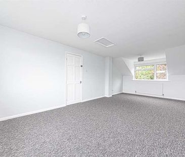Brook Close, Wokingham, RG41 - Photo 5