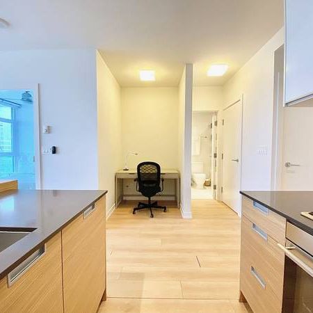 Burnaby Station Square One Bedroom suite + DEN in excellent location!! - Photo 1