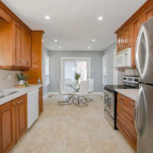 For Lease - 61 Alabaster Drive, Brampton, Ontario - Photo 2