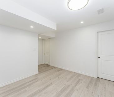 For Lease - 226 Mactier Drive Unit# Bsmt, Vaughan, Ontario - Photo 4