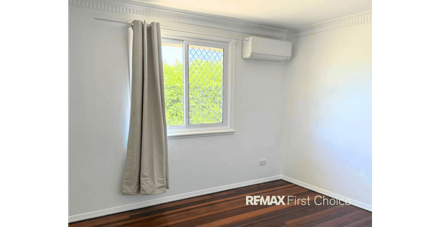 Super Convenient Location - $350 for Single Person or $380 for 2 People (Water Included) - Photo 1