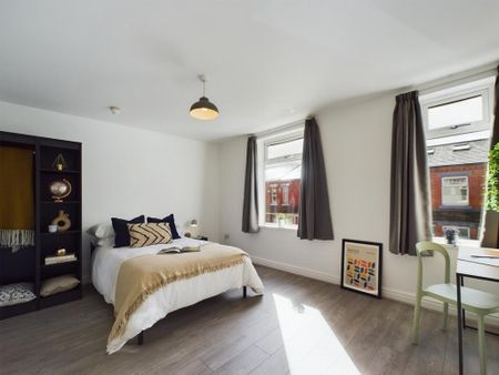 6 bedroom house to rent - Photo 4