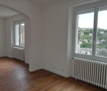 Location Maison 6 pièces 116m² TULLE 19000 - Photo 2