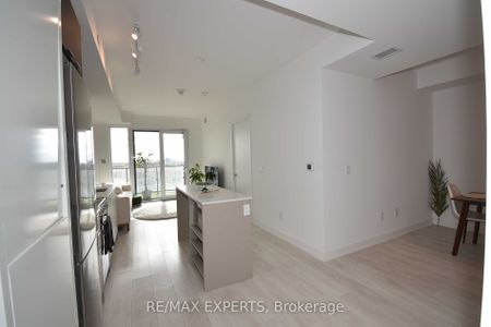 For Lease - 8 Tippett Road Unit# 1507, Toronto, Ontario - Photo 2