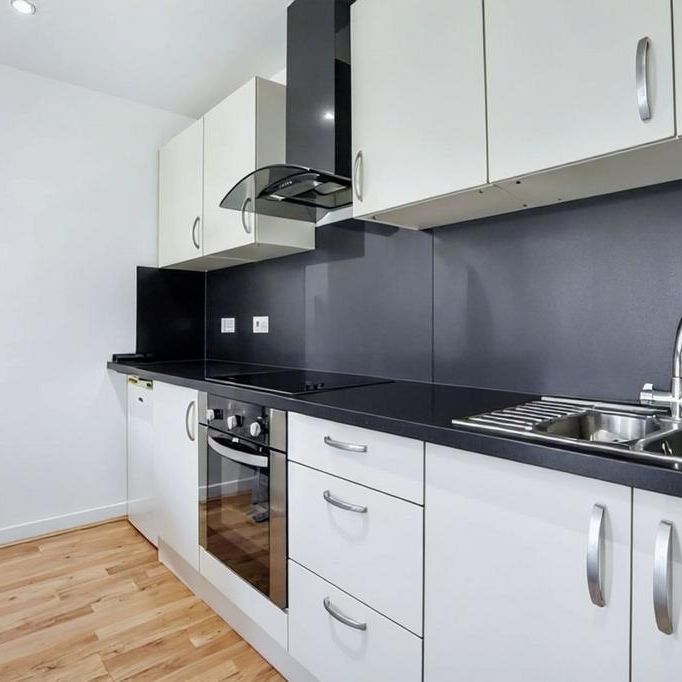 1 bedroom apartment to rent - Photo 1