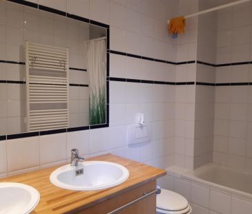 IXELLES : REZ-DE-CHAUSSEE 1 CHAMBRE MEUBLE + TERRASSE - Ixelles - Photo 5