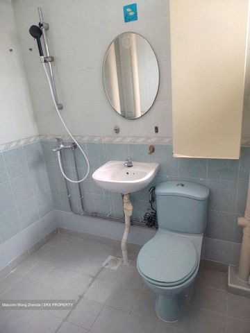 Blk 139 Tampines Street 11 (Tampines), HDB 3 Rooms - For Rent - Photo 2